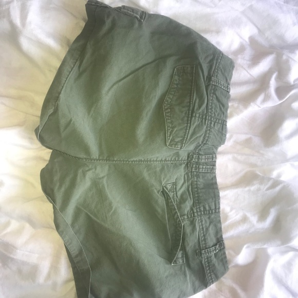 Shorts - Picture 2 of 2